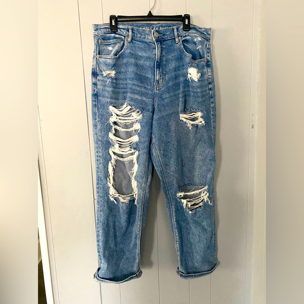 Distressed American Eagle high rise boyfriend jean